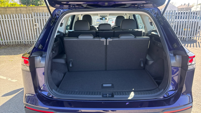 Volkswagen Tayron 2.0 TDI Life 5dr DSG7 [7 Seat] Diesel Estate - Image 20